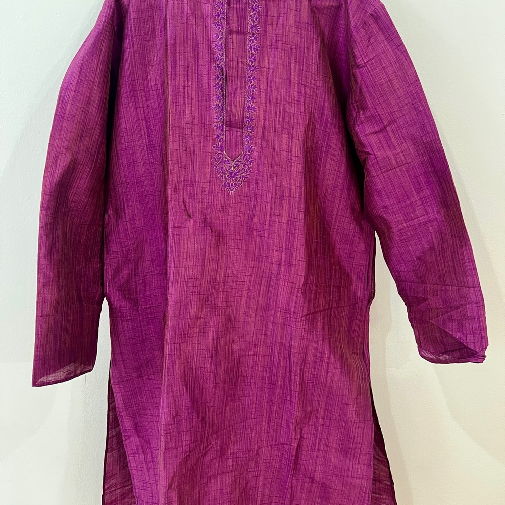 Purple Men's kurta pajama set .. comes with white bottom